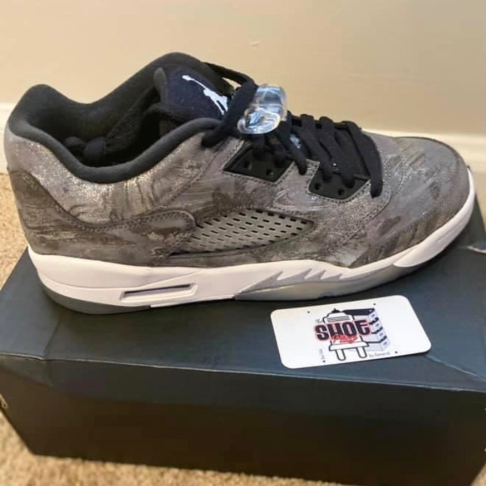 Retro Jordan 5 low